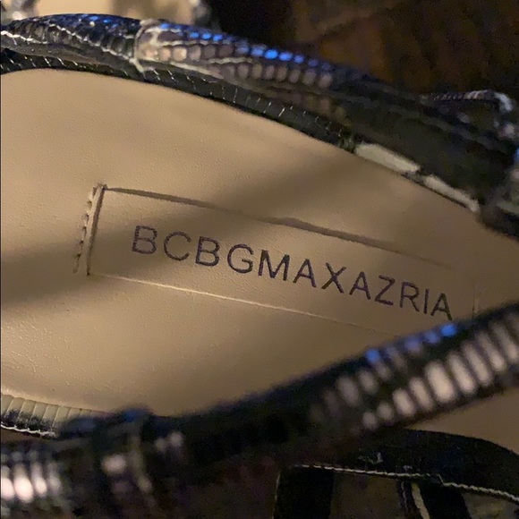 BCBG FARROW Black Spotted Lizard Stilettos - Picture 11 of 15